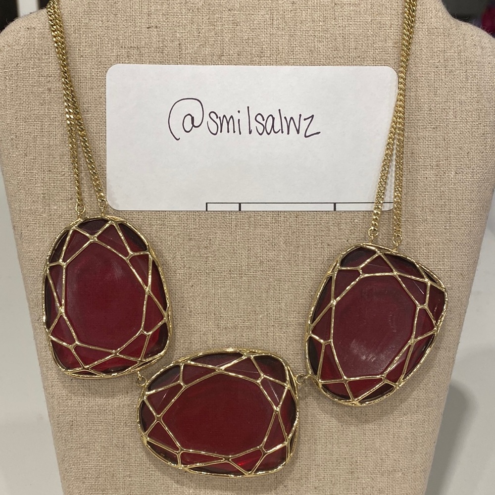 Kendra Scott Marcella necklace